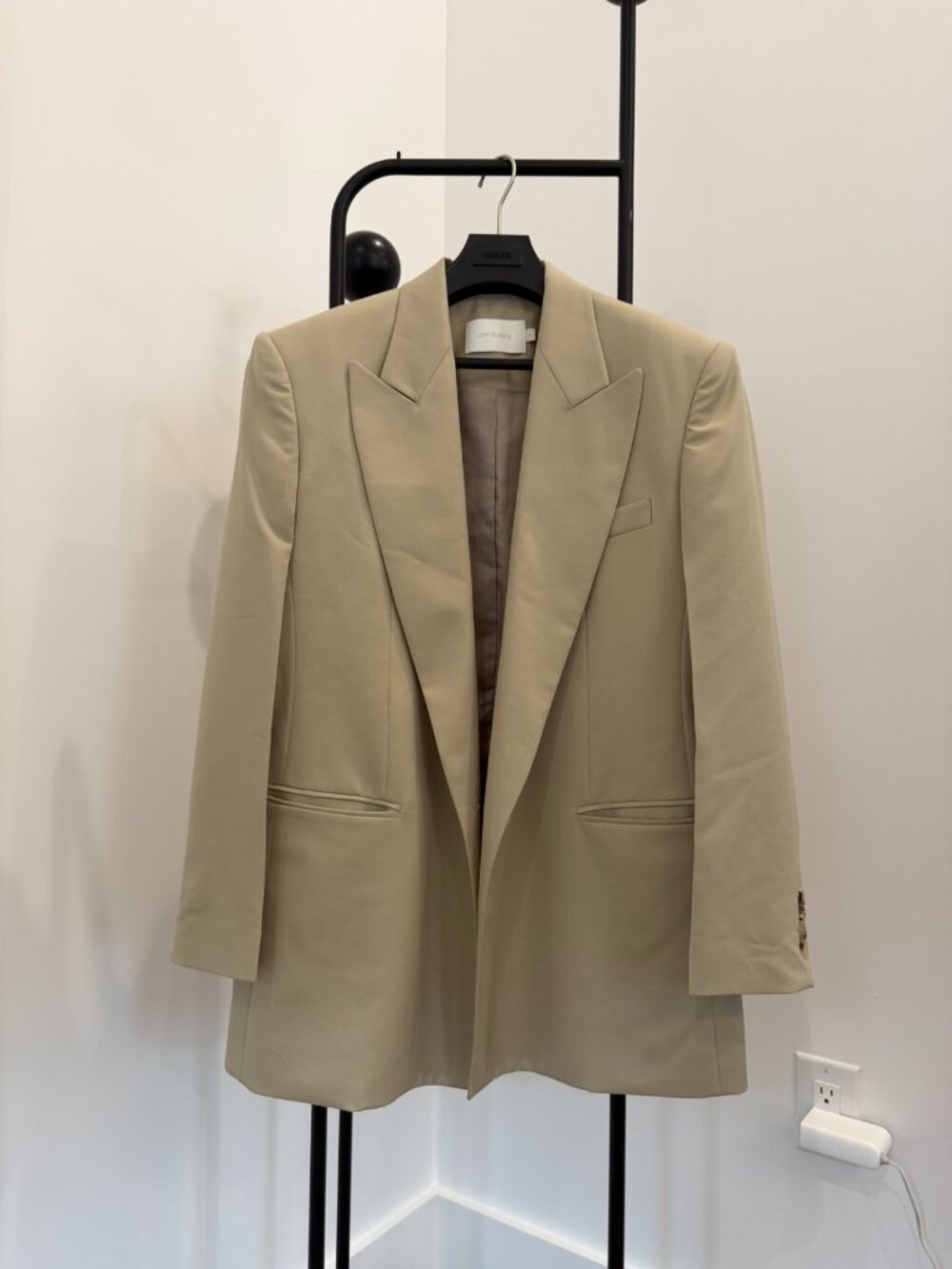 Low Classic Beige Wool Blazer 21SS Size S